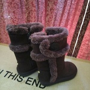 MK Kids Boots size 6c